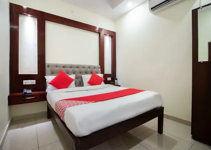 Oyo 48380 Hotel Satkar